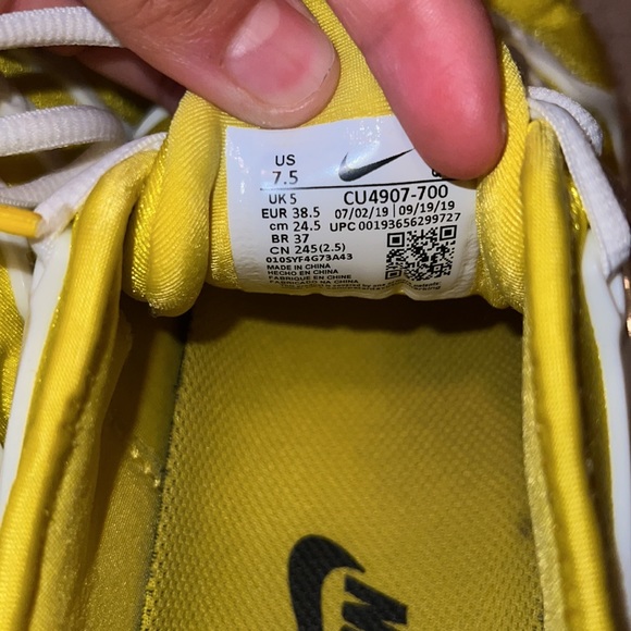 2019 Wmns Air VaporMax Plus 'Sunshine Yellow' - Picture 13 of 14